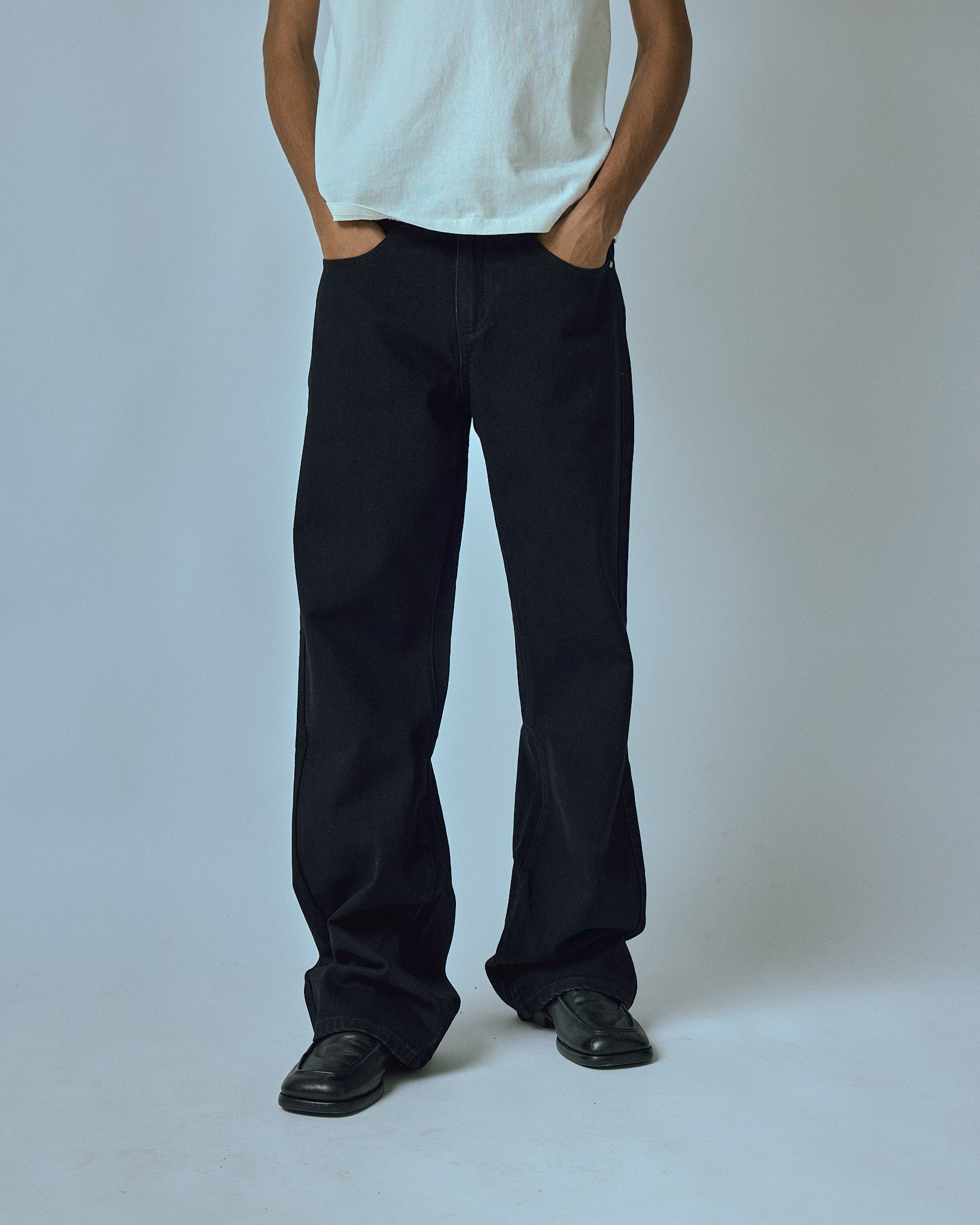 LAX, straight leg denim (jet black)