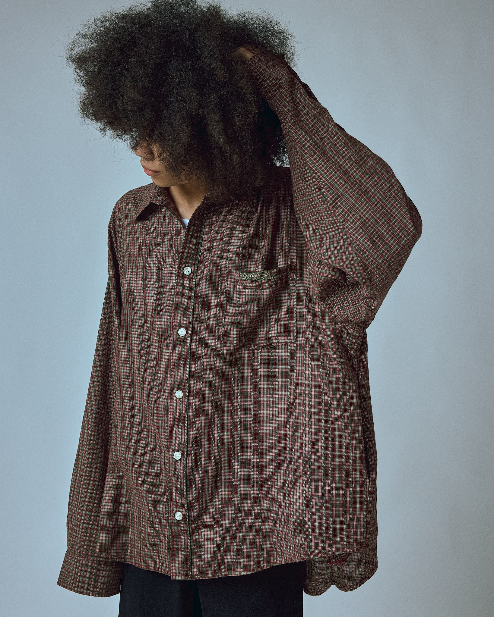 ALLEYWAY, oversized button-up (red plaid)