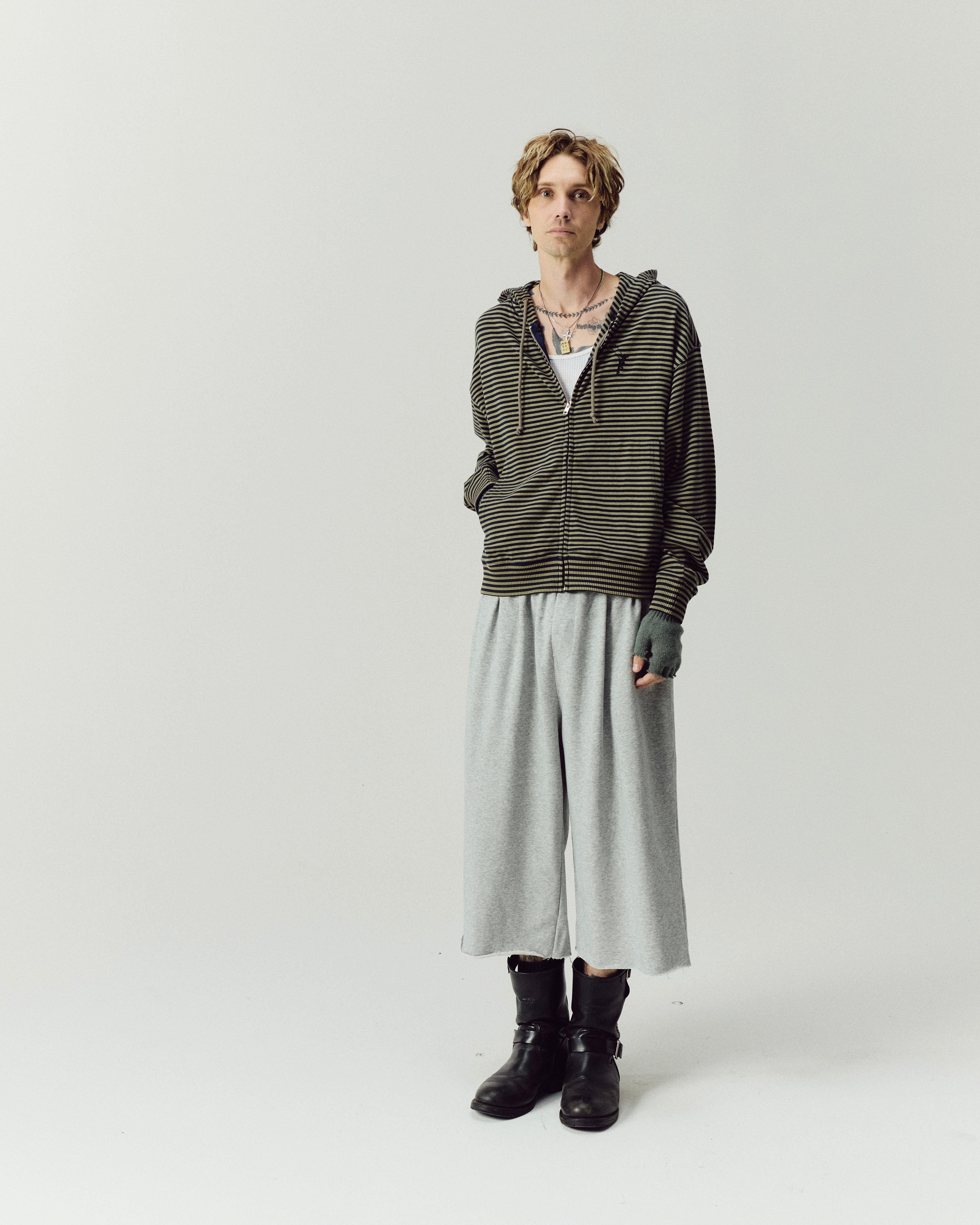 SWING, lightweight striped zip