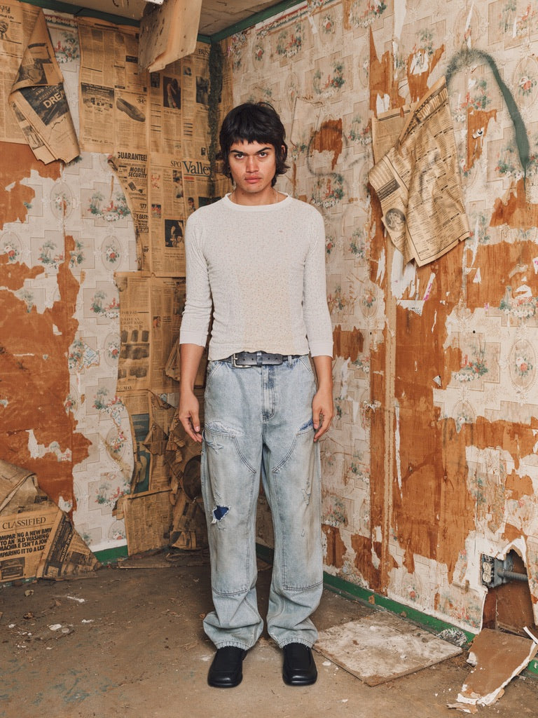 HENCH, double knees (light wash)