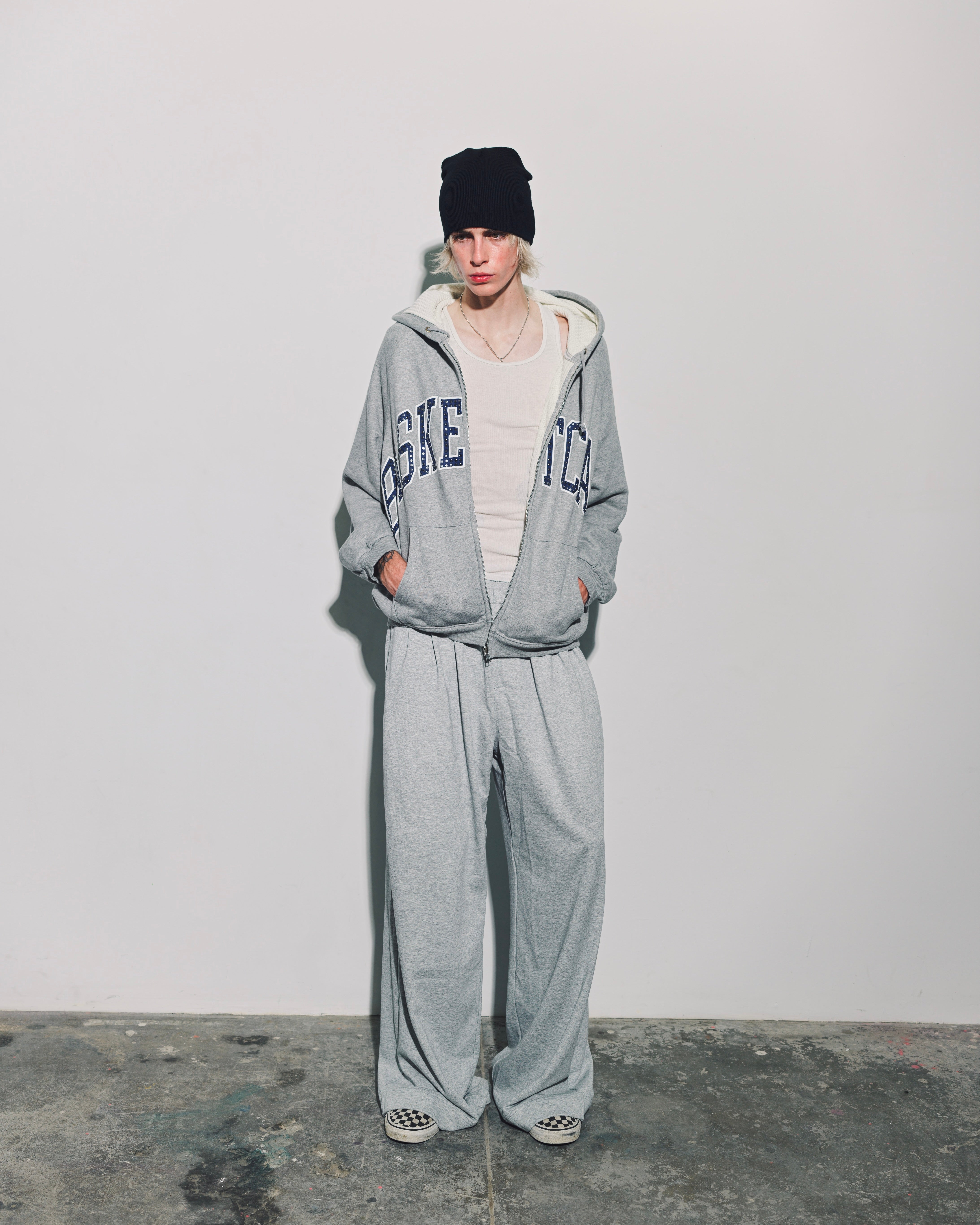 ATHLETICS, studded zip