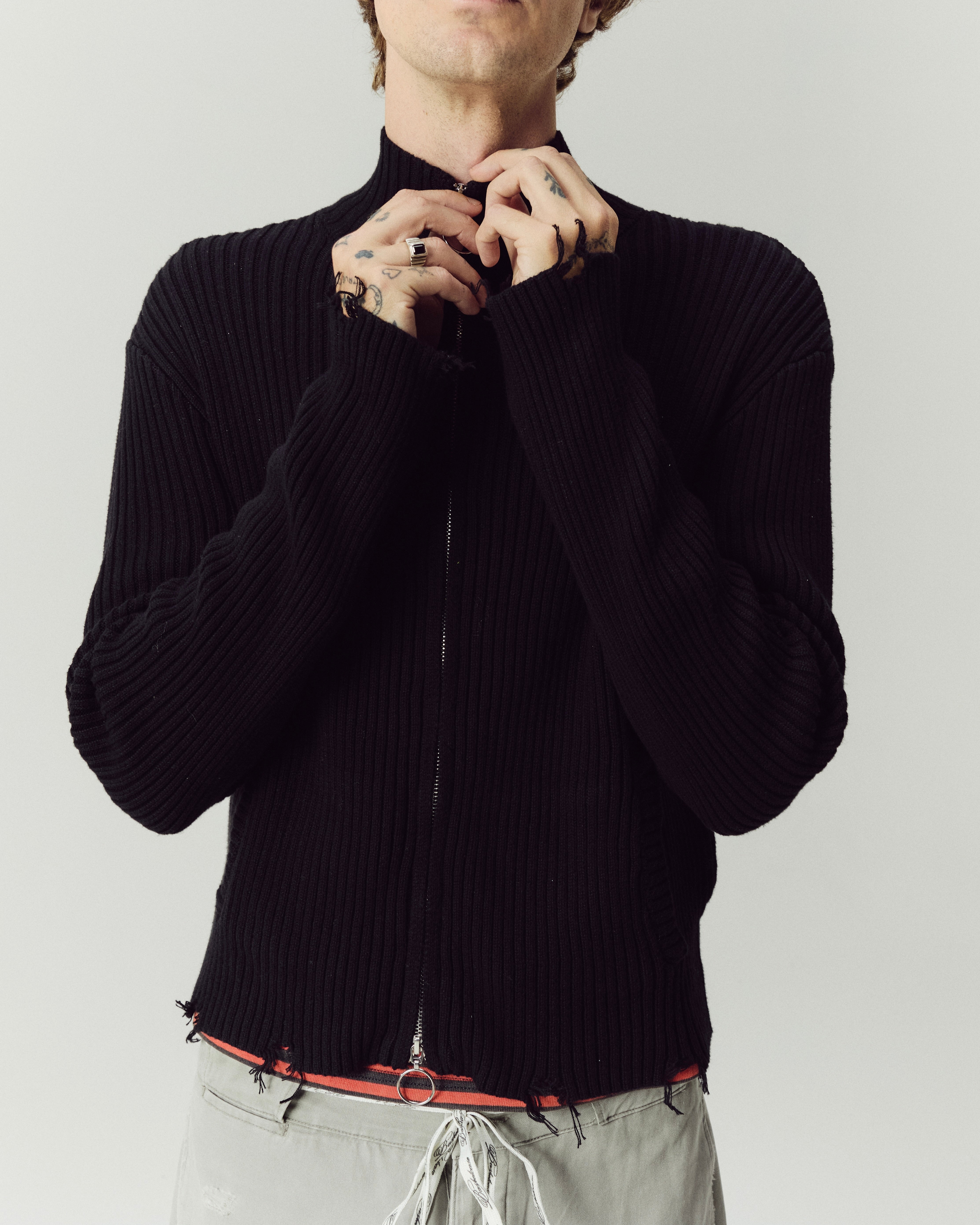 HENCH, knit zip