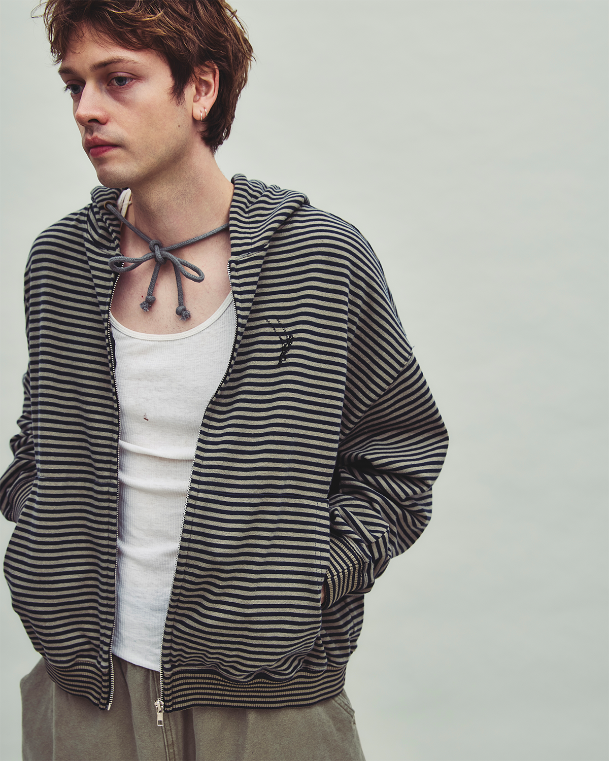SWING, lightweight striped zip