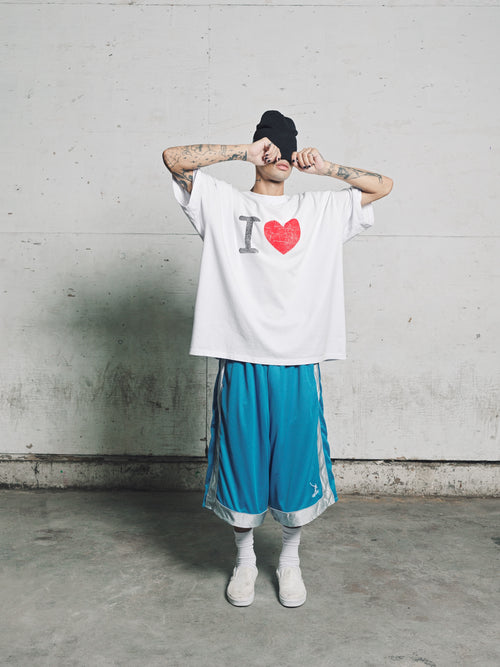 BAND1, oversized gym shorts (carolina) (PRE-ORDER)